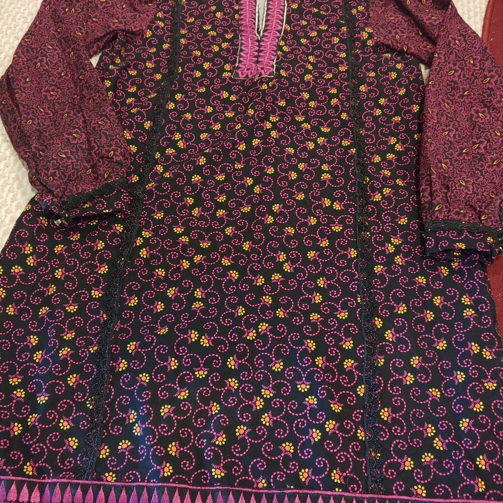 Pakistani / Indian Kurta - image 3